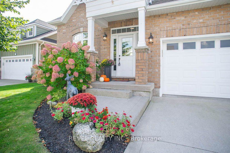Image 3 of listing MLS® X14028206