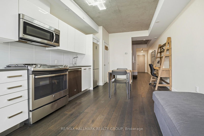 Image of home for listing MLS® X14030620