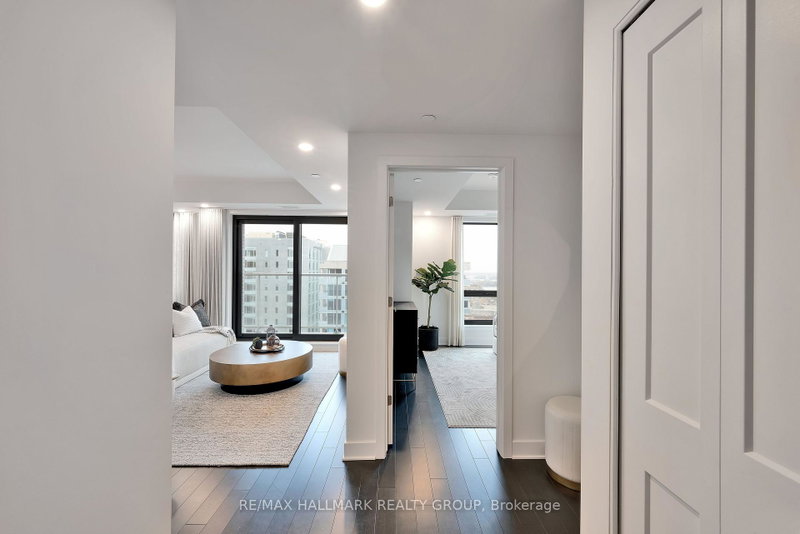Image of home for listing MLS® X14032436