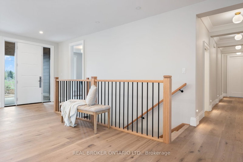 Image 3 of listing MLS® X14080884