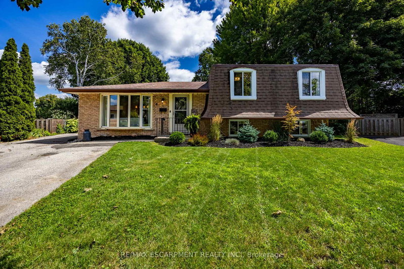 Image 1 of listing MLS® X14083382