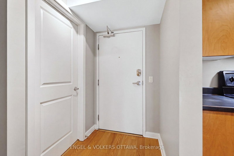 Image of home for listing MLS® X14085364