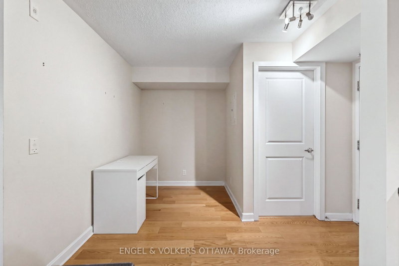 Image of home for listing MLS® X14085364