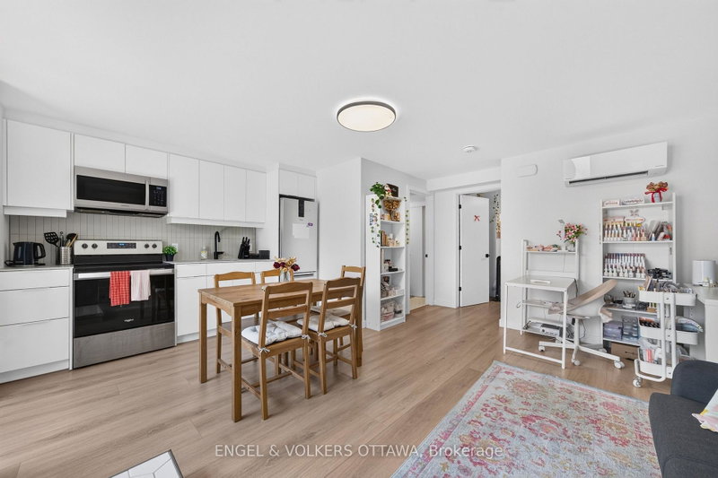 Image of home for listing MLS® X14087332