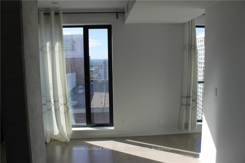Image of home for listing MLS® X14088912