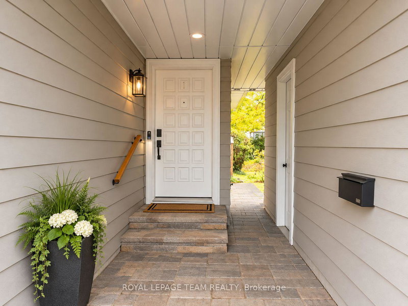 Image of home for listing MLS® X14089634