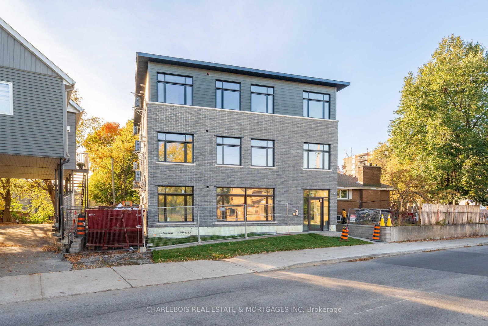 Image of home for listing MLS® X14090640