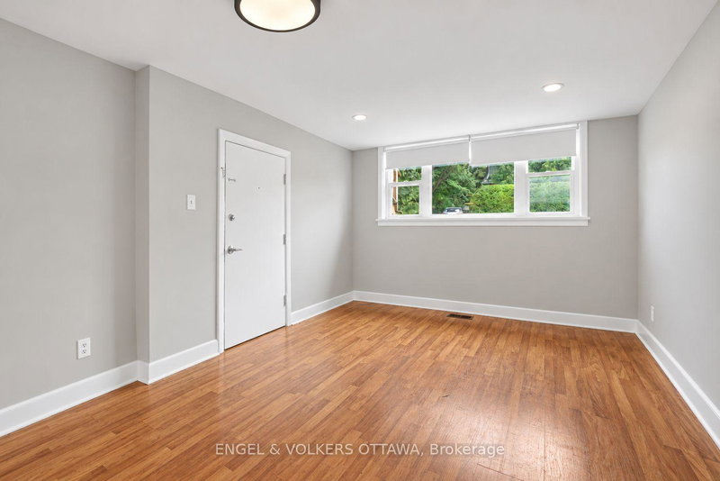 Image of home for listing MLS® X14092064