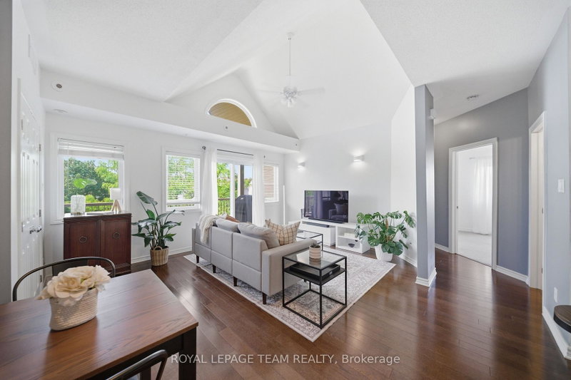 Image of home for listing MLS® X14094668