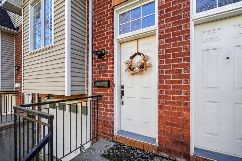 Image of home for listing MLS® X14102814
