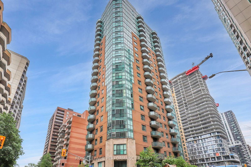 Image of home for listing MLS® X14103442