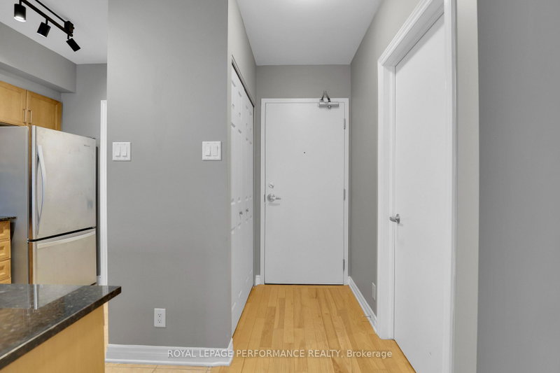 Image of home for listing MLS® X14103442