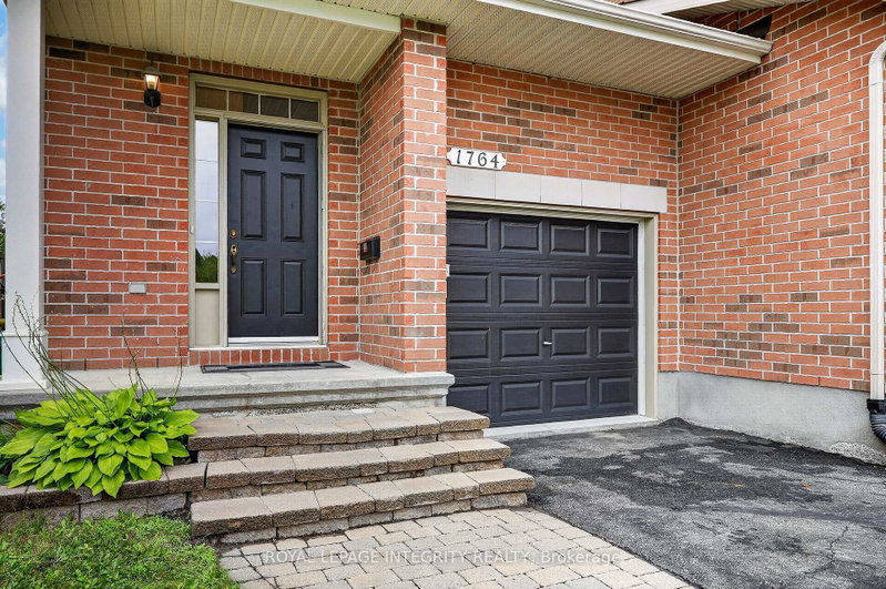 Image of home for listing MLS® X14103634