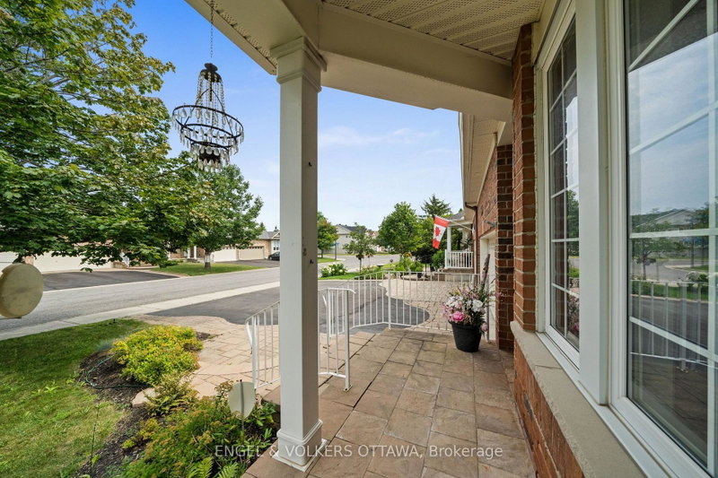 Image of home for listing MLS® X14103686
