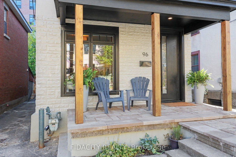 Image of home for listing MLS® X14105384