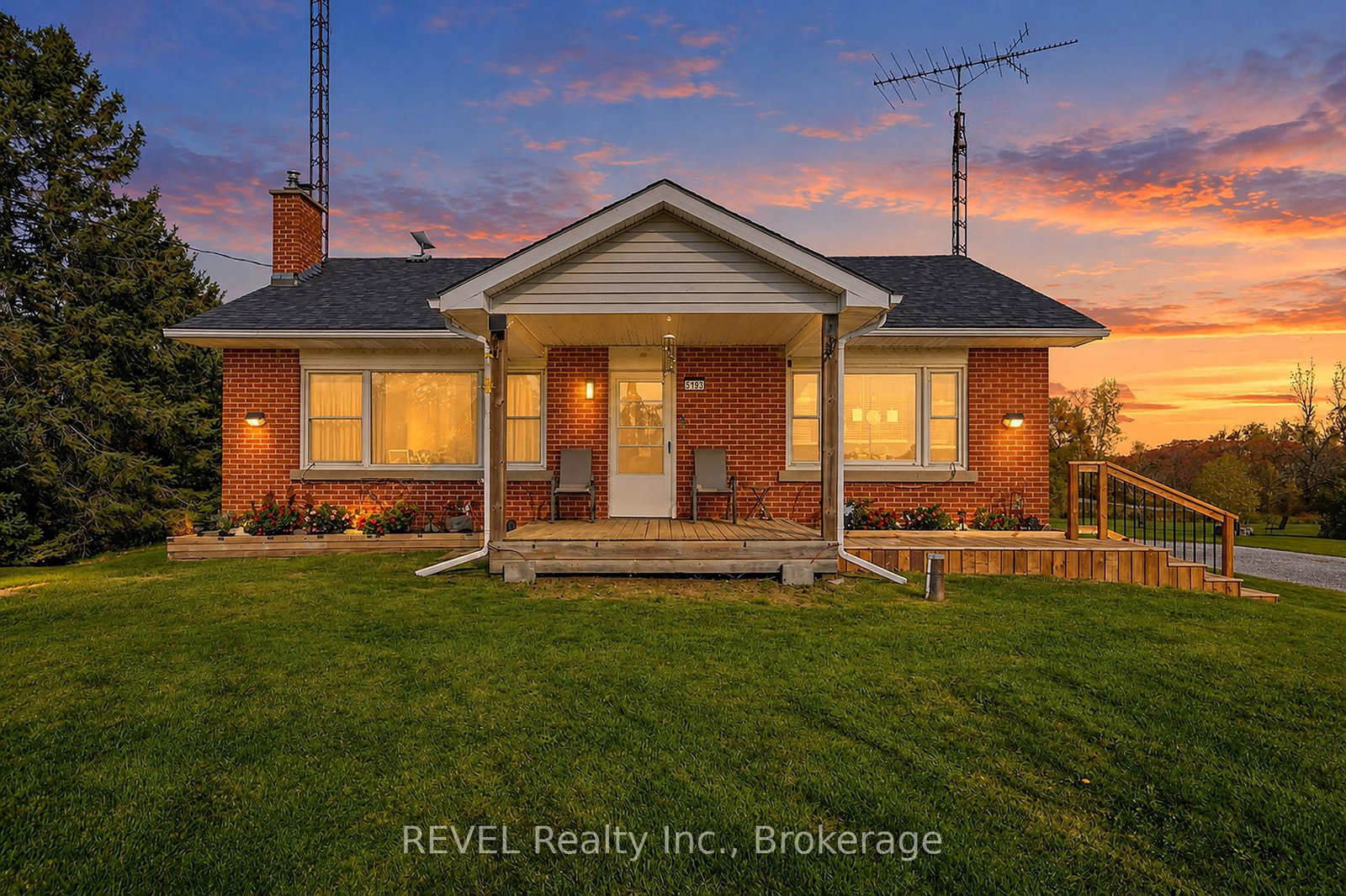 Image of home for listing MLS® X14109024