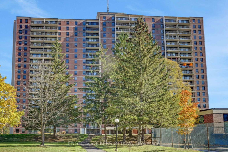 Image 1 of listing MLS® X14110072