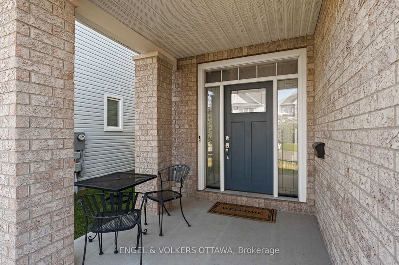 Image 2 of listing MLS® X14110522