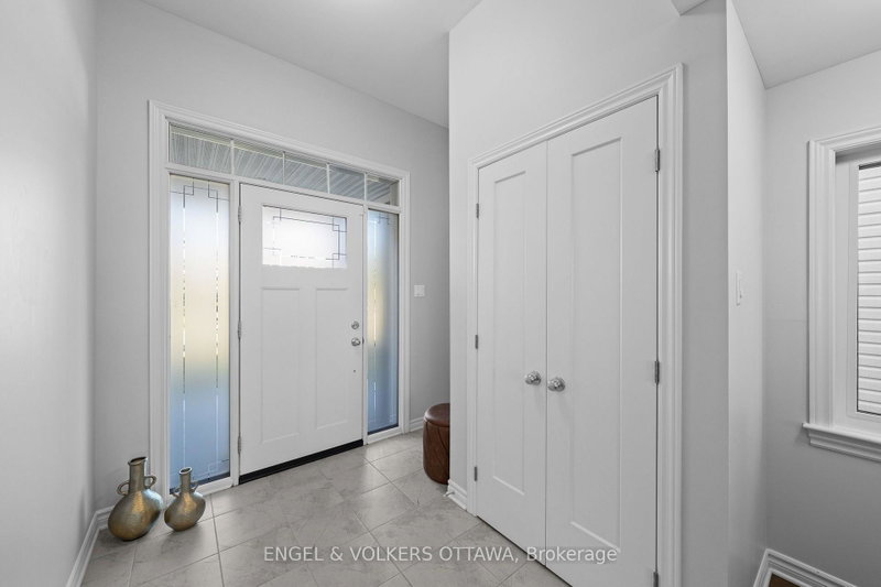 Image 3 of listing MLS® X14110522