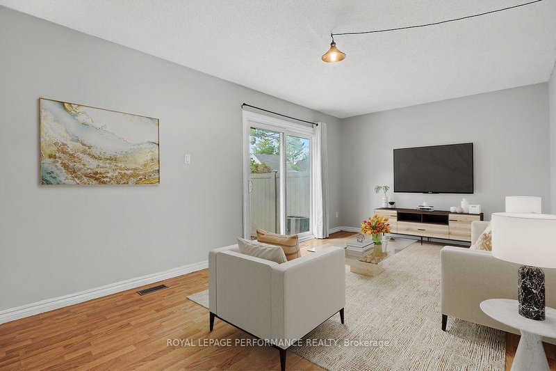 Image 3 of listing MLS® X14110598