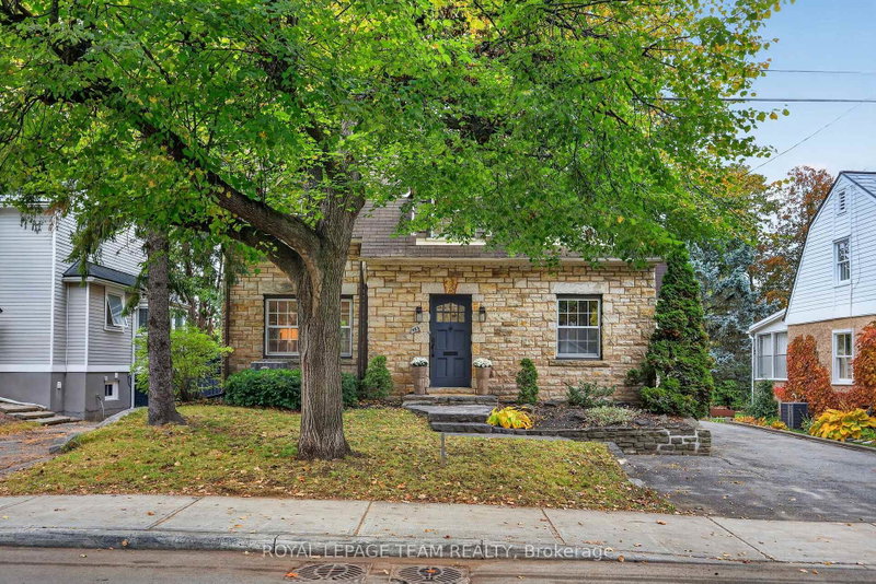 Image 2 of listing MLS® X14111300