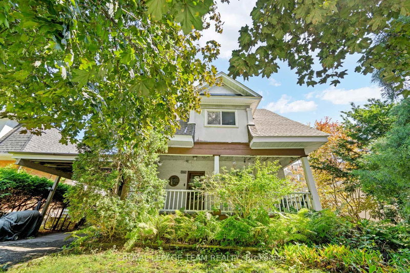 Image 3 of listing MLS® X14111600