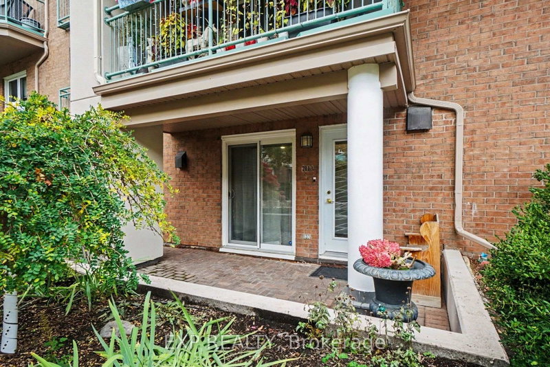 Image 3 of listing MLS® X14111860