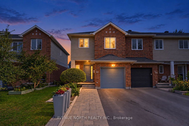 Image 2 of listing MLS® X14112000