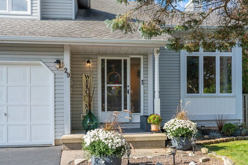 Image 3 of listing MLS® X14116260